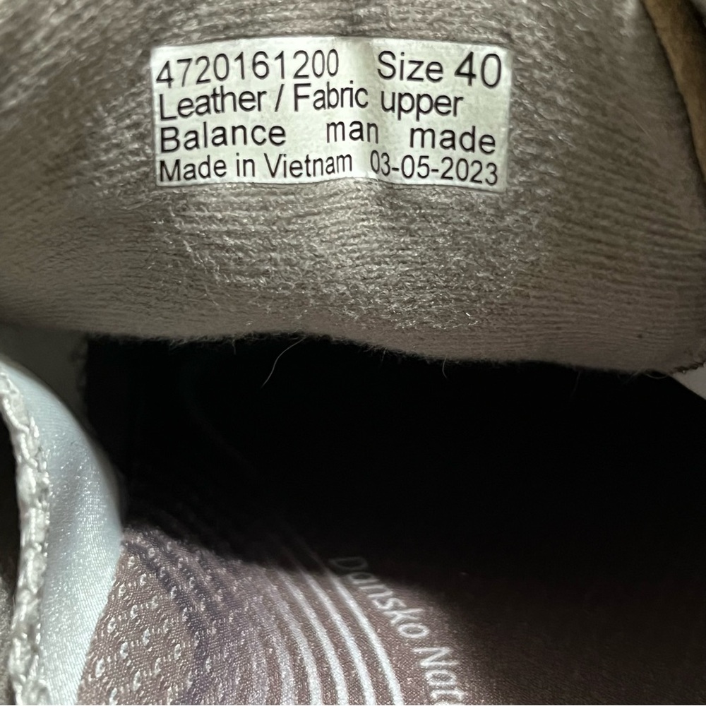 Dansko Mary Outdoor Vibram Sneaker Women's Walking Shoes Size 40 US 9 - 9.5 - Picture 10 of 11